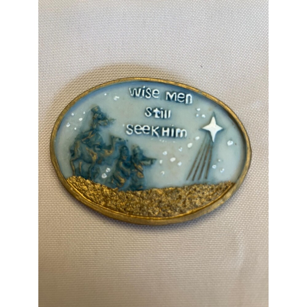 Vintage Nativity Scene Brooch, Wise Men Seek Him Christmas Pin